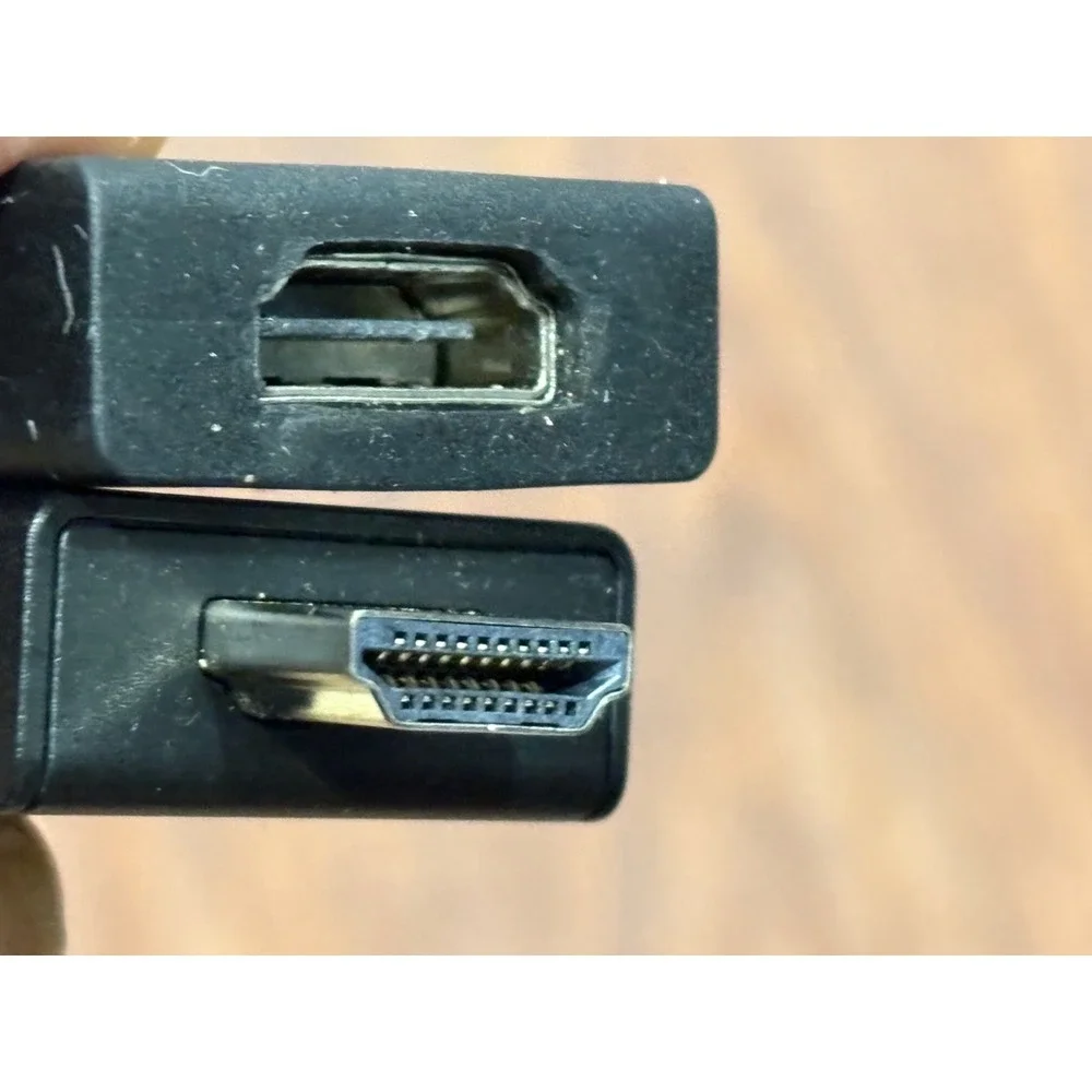 Amazon Fire TV Light Stick S3L46N  2nd Generation + HDMI Adapter - No Remote - Picture 6 of 9